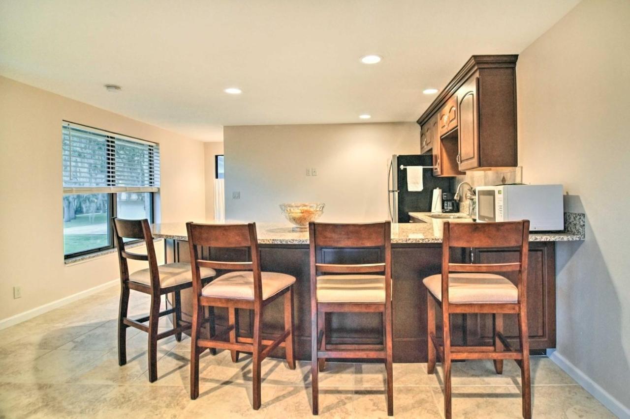 Sleek Largo Studio With Pond Less Than 7 Mi To Beach! מראה חיצוני תמונה